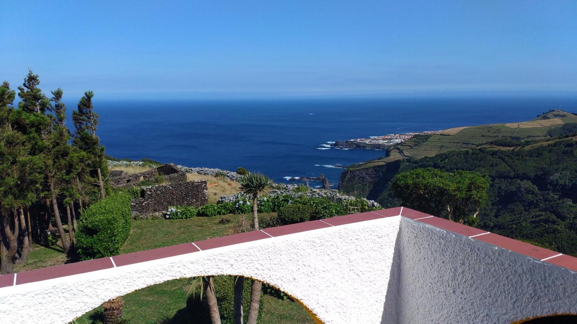 Villa Cedros Santa Cruz das Flores Bagian luar foto