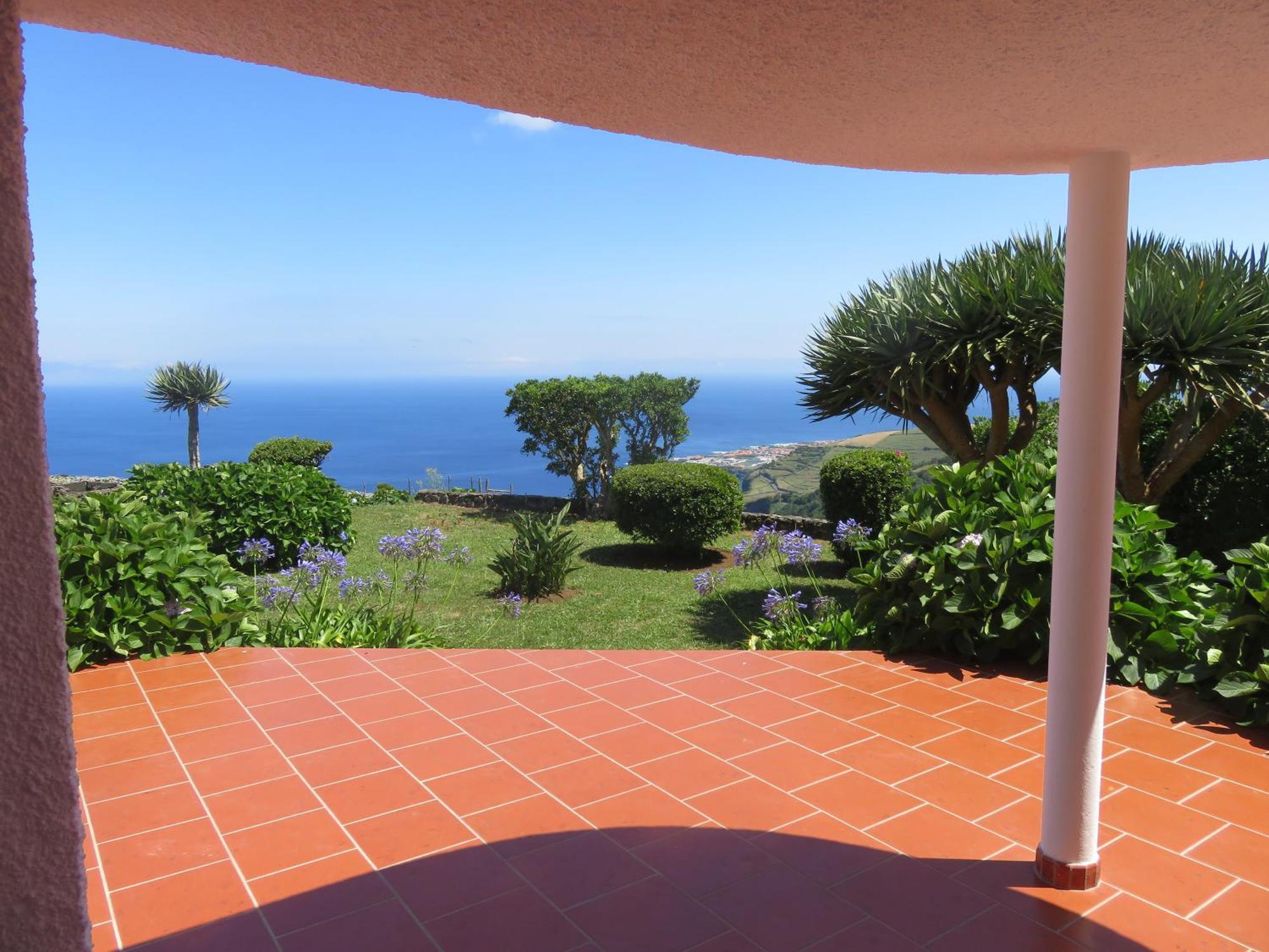 Villa Cedros Santa Cruz das Flores Ruang foto